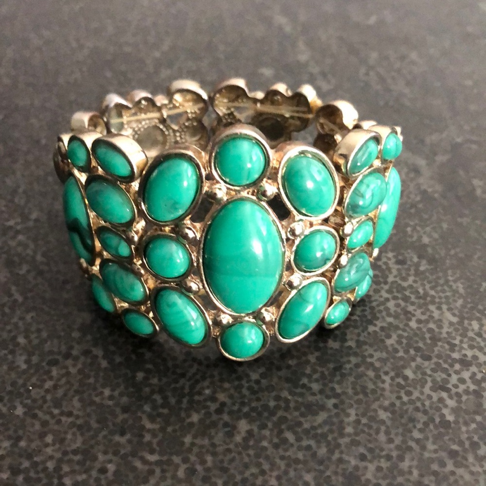 Turquoise and Gold Bracelet